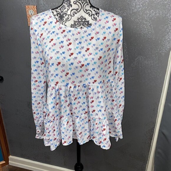 Jane & Delancey Tops - NWOT Jane & Delancey white with heart print ruffle blouse long sleeve. size S